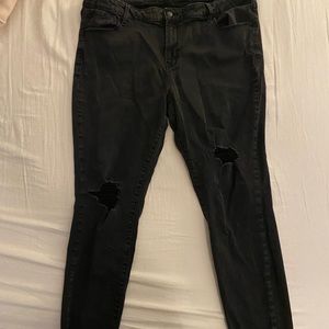 Distressed Black Skinny Jeans